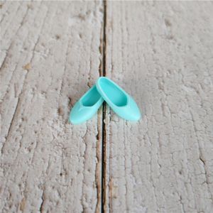 รองเท้าและรองเท้าบูทสำหรับตุ๊กตา Koe Doll รุ่น Leaf Fairy Doll ของเล่นเสริมสร้างสมองสำหรับผู้หญิงวัย 14 ปีขึ้นไป