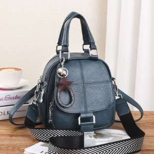 กระเป๋าสะพายข้างผู้หญิงแฟชั่นใหม่ กระเป๋าสะพายข้างแบบสะพายข้าง กระเป๋าสะพายไหล่สองข้างแบบใช้งานได้หลากหลาย กระเป๋าถืออเนกประสงค์สำหรับผู้หญิงในฤดูหนาว กระเป๋าถือทรงสี่เหลี่ยมเล็ก