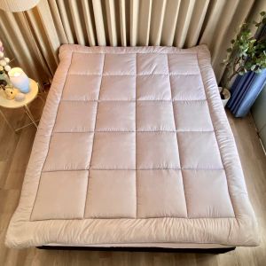 Topper Nệm K-Bedding by Everon Êm Ái Bồng Bềnh Tiêu Chuẩn 5 Sao Giao Màu Ngẫu Nhiên  Mattress Topper