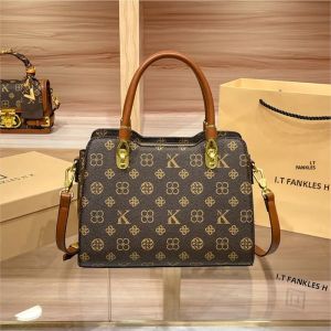 Túi Xách Nữ Cổ Điển Cao Cấp 2025 Túi Đeo Vai/chéo Cỡ Lớn Dành Cho Mẹ Chất Liệu Cao Cấp Kiểu Dáng Thời Trang Có Khóa Kéo