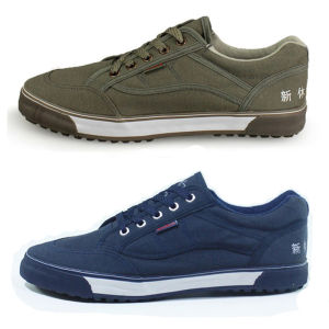 รองเท้าผ้าใบทำงานสำหรับผู้ชาย รองเท้าลำลอง ทรงหุ้มข้อต่ำ รองเท้าสวมแบบสวมสบาย ระบายอากาศได้ดี ทนทานต่อการสึกหรอ รองเท้าบู๊ตกันลื่น