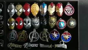 hot toys | Super Hero Marvel Keychain Legends Avengers Iron Man Spiderman Hulk Captain America Key Chain Men Women Gift