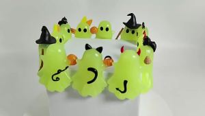 Bandai | Ghostees Halloween Phone Buddy Mystery Blind Box Cute Decorative Action Figure Hipper Surprise Gift for Kids