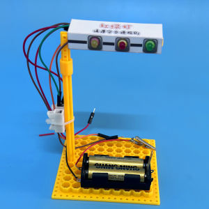 DIY Science Experiment Materials for Primary School Students Grade Five Handmade Red Green Light Model Educational Toys
