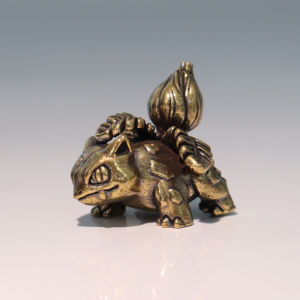 Takara Tomy | Pokémon Brass Figure Charizard Blastoise Dragonite Bulbasaur Roaring Flying Dragon Statue Animal Figurines Model Decoration gift