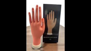 Happy Pretty Shop Practice Hand For Manicure False Nail Hand Training Model Flexible Movable Prosthetic Soft Fake Nail Printer Can Bend Nails Tool