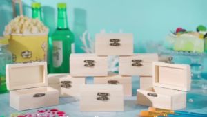 10 Pcs Jewelry Storage Box Unfinished Mini Wooden Keepsake Box with Lid DIY Wooden Treasure Boxes and Clasp for Souvenir Jewelry