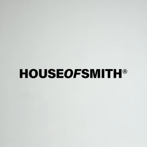 House of Smith Sweater Hoodie Oversize Pria - Badge Logo Oversized Hoodie White