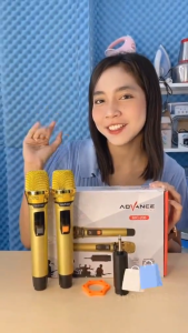 Advance Microphone Profesional Double Wireless Gold Bisa di Charger Original Wireless Bluetooth Microphone Mic 206