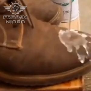 Waterproof Spray Pelapis Anti Air Anti Basah Sepatu Tas Topi Jaket Tenda Efek Daun Talas Water Repellent Coating