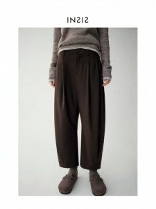 INSIS FEMME | Merino Wool Double Pleat Cocoon Trousers