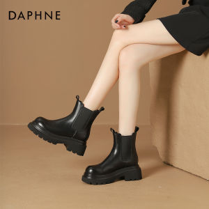 Daphne | Elevating Chelsea Style Boots