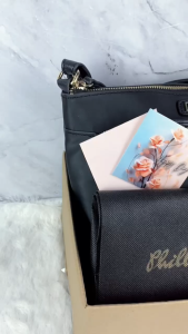 Phillipe Jourdan Avenue  Hampers Tas/Kado ulang tahun (Black)