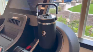 FJbottle Water Bottle 1200ml Tumbler With Handle Insulated 304 Stainless Steel Coffee Bottle