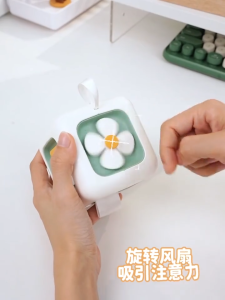 Hộp đồ chơi đa năng Busy Rubik - Đồ chơi hộp bận rộn Montessori Giáo Dục Sớm Phát Triền Trí Não Cho Bé Từ 0- 3Tuổi
