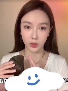 Womens Synthetic Invisible Seamless Clip On Hair Extensions With Top Side Cover For Womens Hair Patches