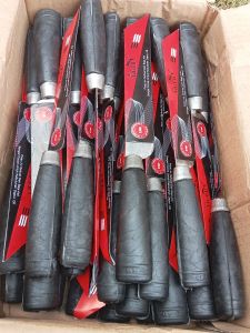 pisau baja super tajam ketajaman sayat kertas