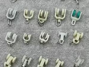20Pcs Zinc Alloy Curtain Track Pulley Double Wheel Curtain Rail Roller Hook Curtain Track Glider