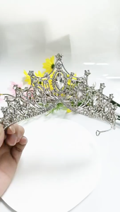 Tiara Kristal Aksesoris Rambut - Untuk Pengantin Anak Perempuan Pesta Ulang Tahun & Pentas Panggung