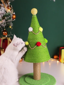 Cat Tree House Cat Condo Climbing Pole Christmas Theme [H: 62CM] Cat Playground Scratchers Scratcher Posts