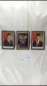ALJIKSIGROUP SATU SET FOTO PRESIDEN ISI 3 BUAH
