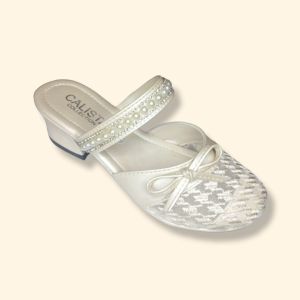 RNHSHOES Sandal Anak Sepatu Pesta Anak Perempuan - Hak Tahu 3cm Model Slop Brukat Mutiara (RD01)