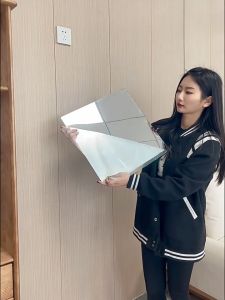 4-piece square wall mirror bathroom living room high-definition mirror sticker self-adhesive acrylic dynamic mirror 40cm