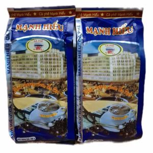 1kg cà phê pha phim mạnh hiếu chuẩn gu đậm đà thơm sánh béo hậu thơm ngon đọc đáo đến từng giọt.