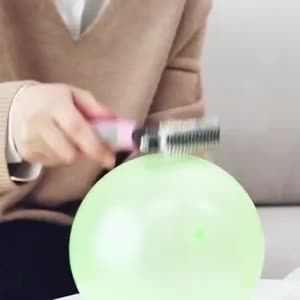 FOLOPETS หวีสุนัข แปรงขนสุนัข หวีแมว แปรงหวีคราดสองด้าน หวีสัตว์เลี้ยง หวีสางขนที่พันกัน ใช้ทั้งสุนัขและแมว 2สี 2 ขนาด