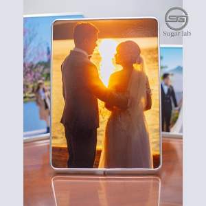 IN ẢNH ÉP GỖ LỤA BO VIỀN CAO CẤP CÓ CHÂN ĐỂ BÀN IN ẢNH LỚN THEO YÊU CẦUGIÁ RẺ CHỈ TỪ 45K IN ẢNH CHỤP TỪ ĐIỆN THOẠI ÁNH CƯỚI
