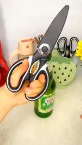 Gunting Dapur Serbaguna / Gunting Besar Multifungsi / Gunting Stainless Tajam Pembuka Botol Pemotong Tulang Ayam Ikan