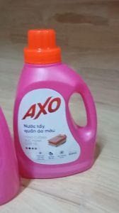 Nước tẩy quần áo màu / trắng chai nhựa 800 ml