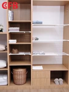 ราวแขวนผ้าหอพัก CFB ตู้เก็บของ ราวแขวนผ้าแบบยืดหด ปรับความยาว ชั้นวางอเนกประสงค์