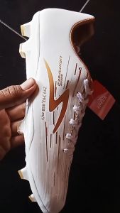 SPECS SEPATU SEPAK BOLA LIGHTSPEED REBORN FG WHITE PALE GOLD / yellow pria wanita trendi terbaru