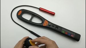 MG007 GPS Tracker Finder + Magnetic Field Spy Bug Wireless RF Signal Detector