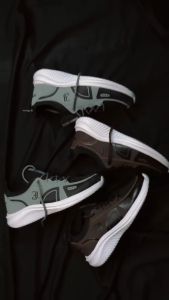 Sepatu Sneakers Pria Wanita J 74 Brand Lokal Olahraga Casual Fashion Anti Slip