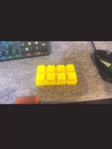 Bandai | Móc Khóa Đồ Chơi Giảm Stress Hình Phô Mai Mini Nút Bấm Cảm Ứng Keycap Bàn Phím Cơ Tùy Chỉnh Phụ Kiện Anime Dành Cho Người Từ 14 Tuổi Trở Lên