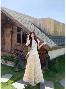 Sweet Style Graffiti Design Floral Print Half-length A-line Skirt Womens Summer High-waist Flared Midi Skirt Commute Korean Style