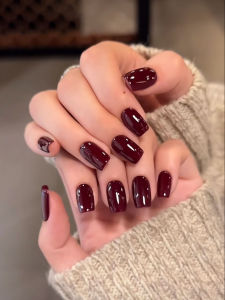 Handmade Autumn Winter Bestseller White Enhancing High-End Simple Versatile Nail Art Finished Products Wearable Red Nail Tips