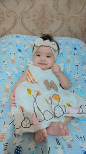 Dress Bayi Perempuan Bunga Aster Corak Love untuk Anak 6-18 Bulan Free Celana Dalam Bayi Murah Terjangkau / Dress Baby Gaun Bayi Bahan Katun / Bisa COD Bayar di Tempat