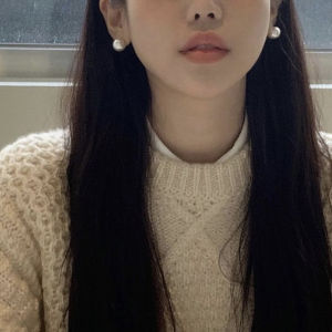 925 Sterling Silver Strong Light Perfect Circle Shijia Pearl Stud Earrings Female Fever Same Style Earrings 2023 New Arrival Best Selling Fall and Winter