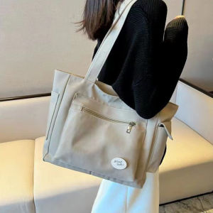 Large Capacity Fashionable Tote Bag for College Girls