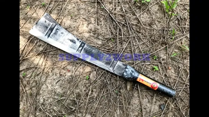 มีดพร้า S2W ใบมีด 13 นิ้ว ด้ามเหล็กปลายตัด