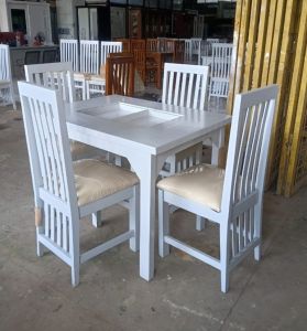 Meja makan kayu 4 kursi/ Meja makan Free kaca meja (PENGIRIMAN JABODETABEK SAJA)