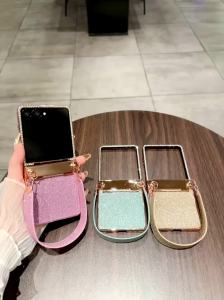 Luxury Sparkly Glitter Wrist Hand Strap Wristband Phone Case For Samsung Z Flip 8 7 FE 6 5 4 3 Hinge Protection Shockproof Cover
