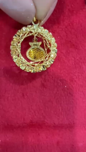 Poh Heng Jewellery 22K Tweed Cut Fortune Bag Pendant in Yellow Gold[Price By Weight]