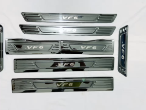 Ốp Bậc Cửa Nẹp Bước Chân Xe Vinfast VF6 2026-26 Form Mới Nhất Sẵn Keo Dán 3M Chuyên Dụng
