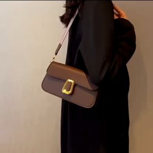 Tas Wanita Model Terbaru: Tas Selempang & Tas Bahu Import