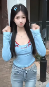 Touching.Me😍😍 ชุดนอนเซ็กซี่ เย็บปักถักร้อยโบว์ แขนยาวสองชิ้นปลอม ลูกไม้ลูกไม้ เซ็กซี่และน่ารัก สายเอี๊ยมลายสก๊อต