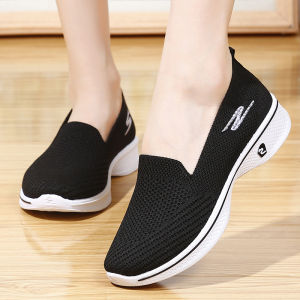 Slip On Walking Nurse Shoes For Women Low Cut Breathable Black Rubber Shoes For Lady Korean Comfortable Lightweight Sneakers COD